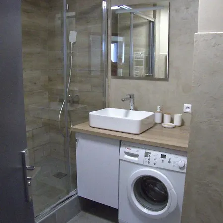 Terre Et Apartment Hyeres